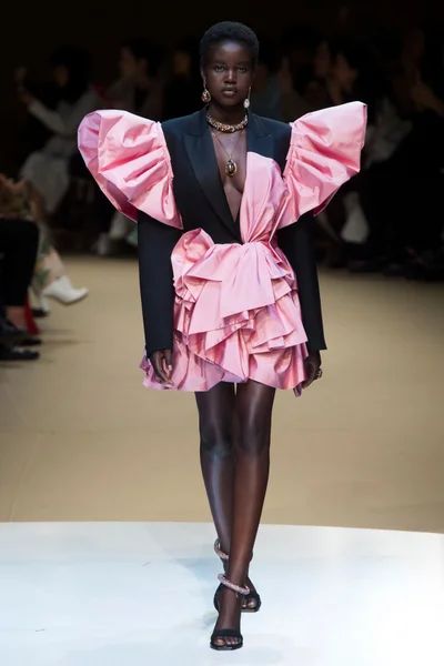 Look 38